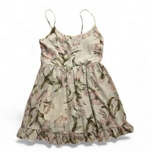 Floral Mini Dress in White and Pink